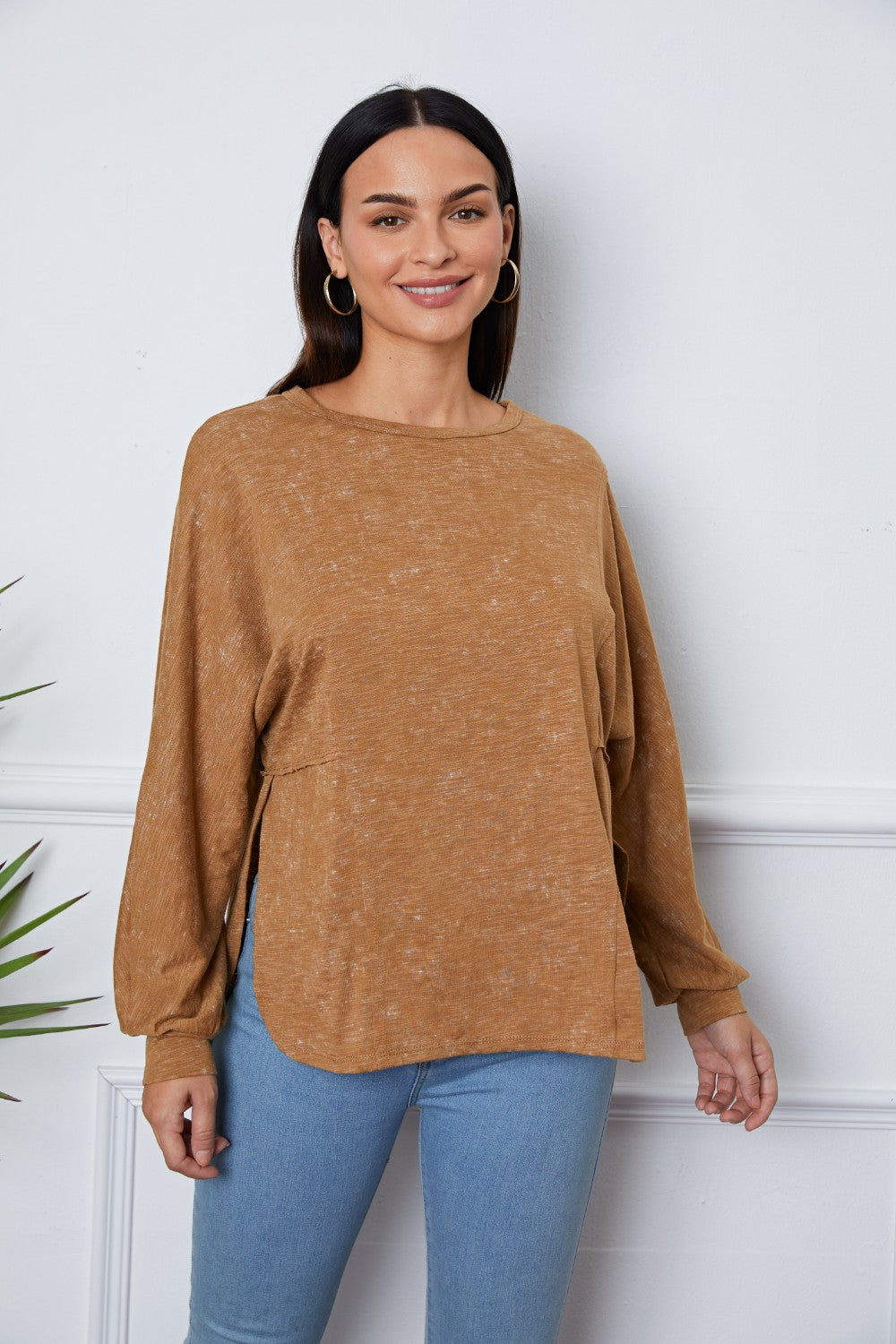 Vintage Wash Exposed Seam Round Neck Slit Sweatshirt 