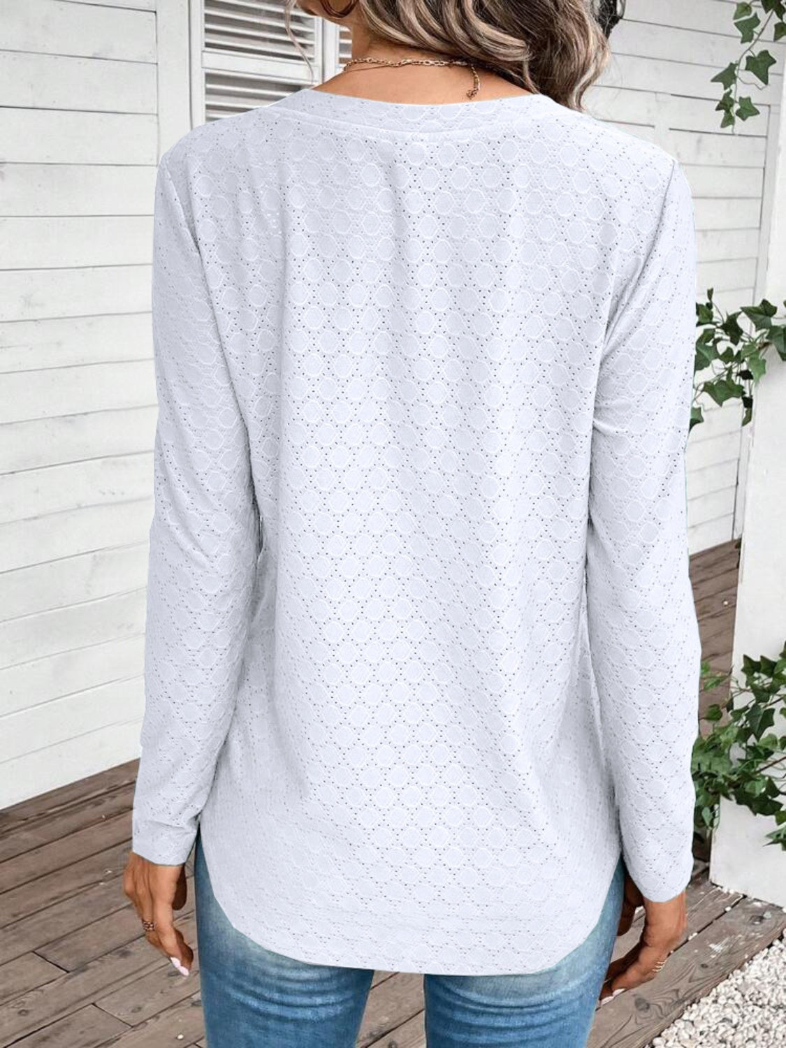 Eyelet V-Neck Long Sleeve T-Shirt 