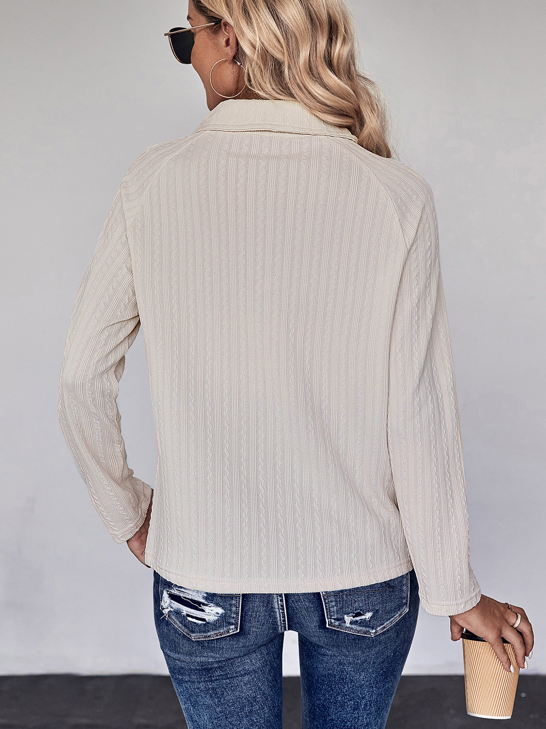 Collared Neck Buttoned Long Sleeve Top 