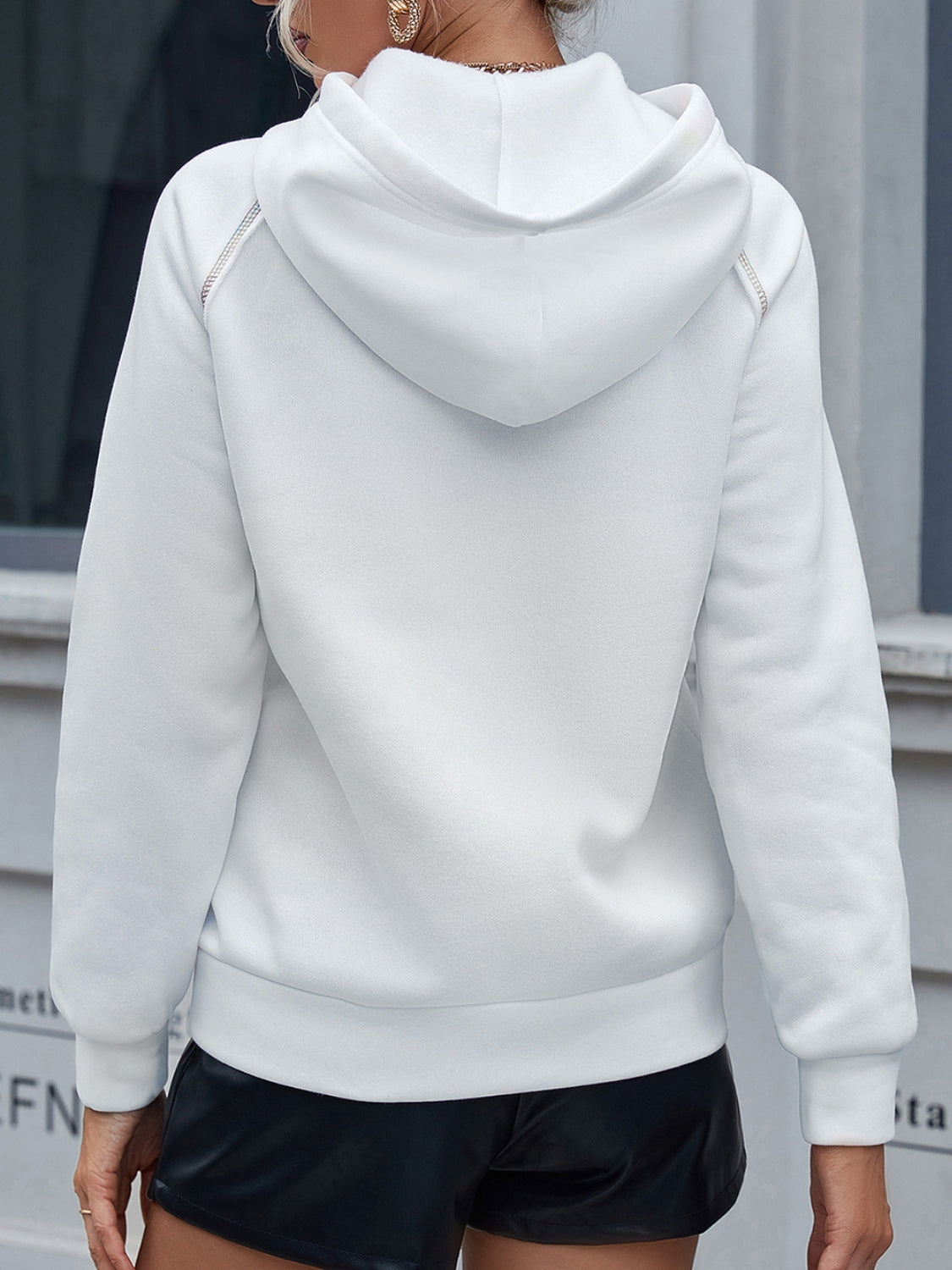 Contrast Stitching Drawstring Raglan Sleeve Hoodie 